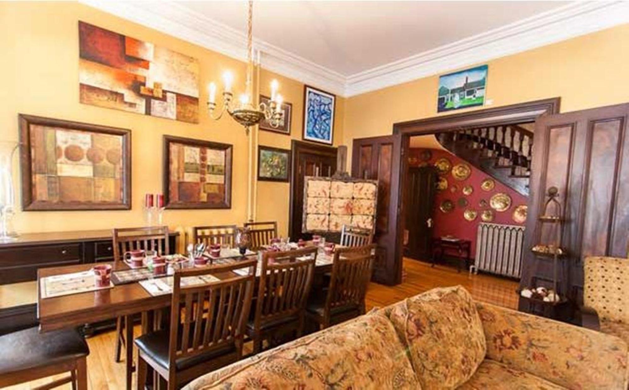 Carriage House Inn Fredericton Dış mekan fotoğraf