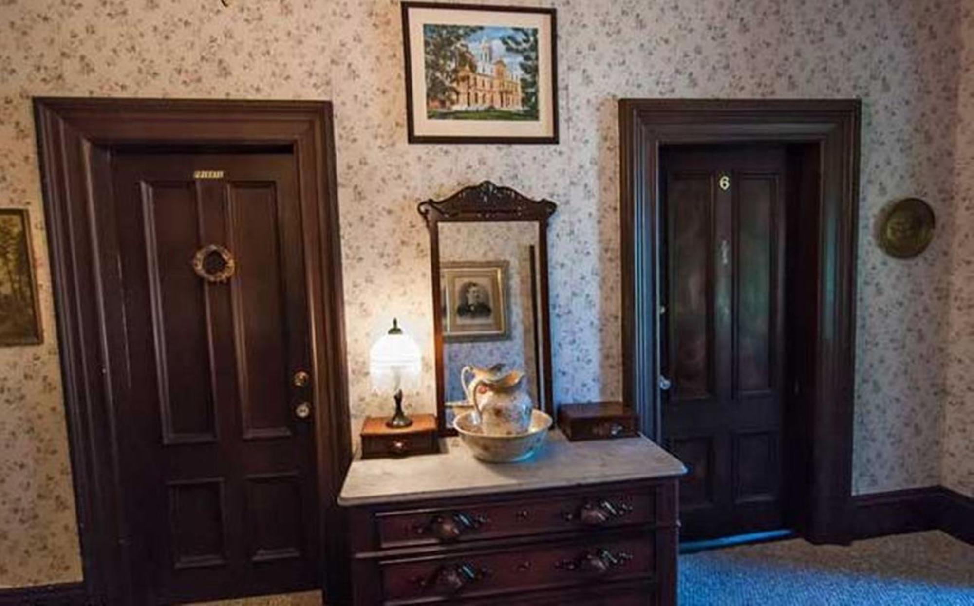 Carriage House Inn Fredericton Dış mekan fotoğraf