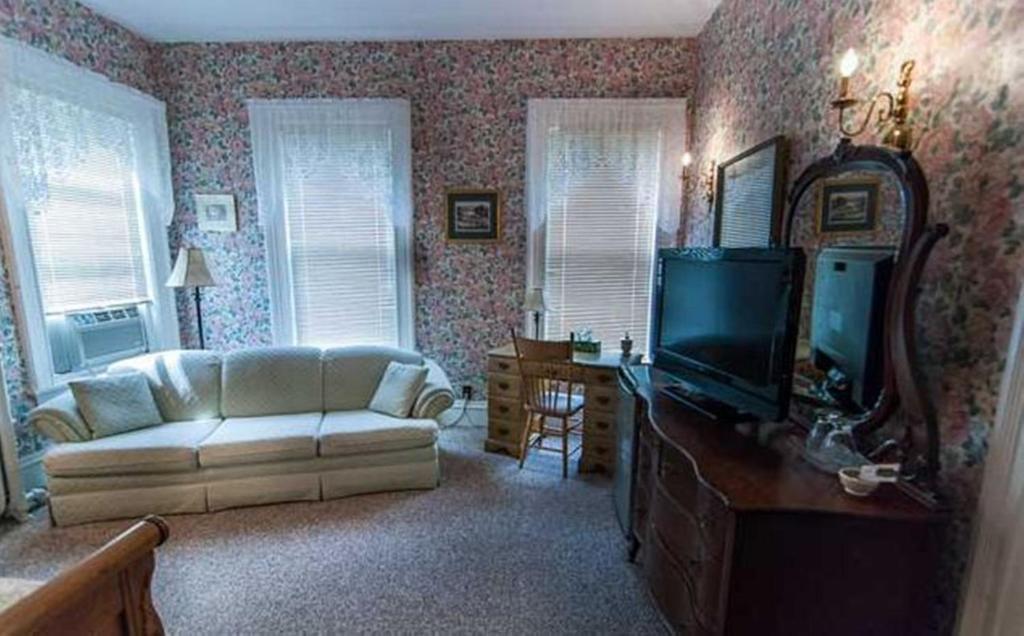 Carriage House Inn Fredericton Dış mekan fotoğraf