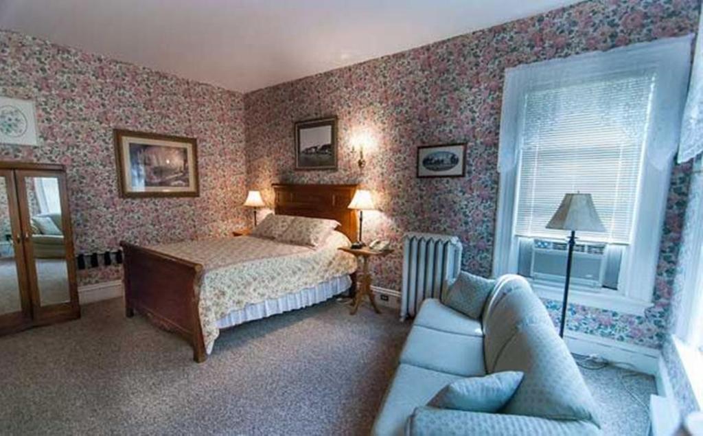 Carriage House Inn Fredericton Oda fotoğraf