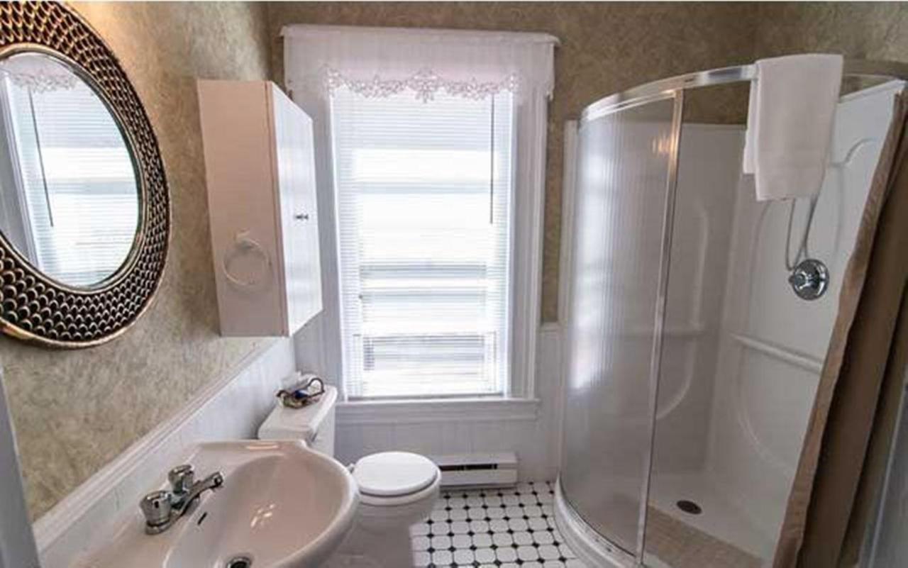 Carriage House Inn Fredericton Oda fotoğraf